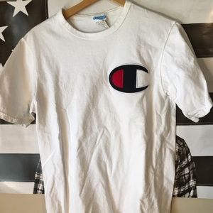 Vintage Champion Logo shirt size M